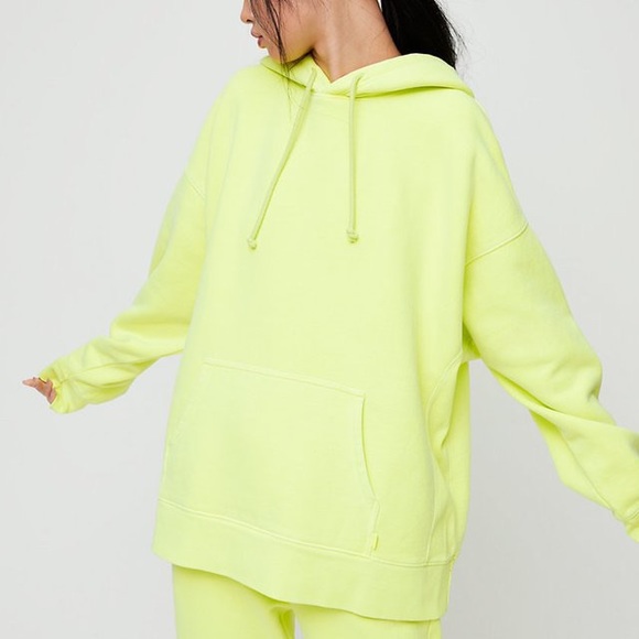 TNA Sweaters - TNA Aritzia Boyfriend Hoodie